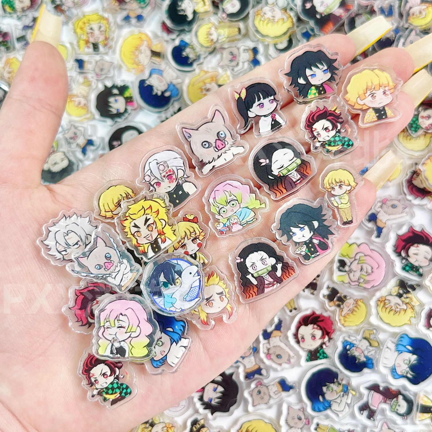 50/100 Stück 1/2cm Mini Demon  – Phone Accessories Demon Slayer Bewertung und Preis