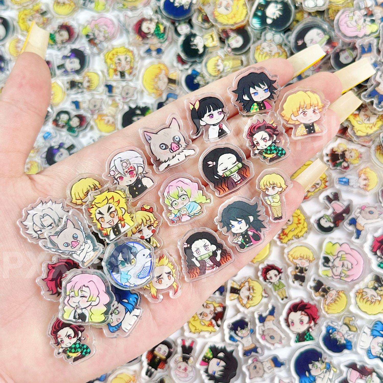 50/100 Stück 1/2cm Mini Demon  – Phone Accessories Demon Slayer Bewertung und Preis